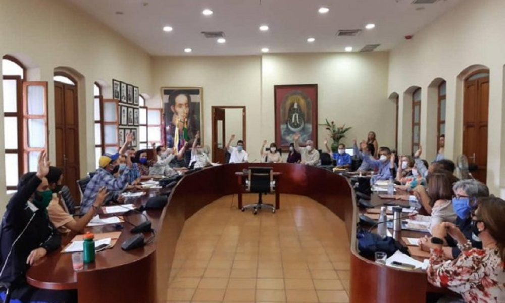 Consejo Universitario de la UC. (Foto archivo)