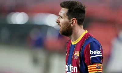 Leo Messi cerca de barcelona