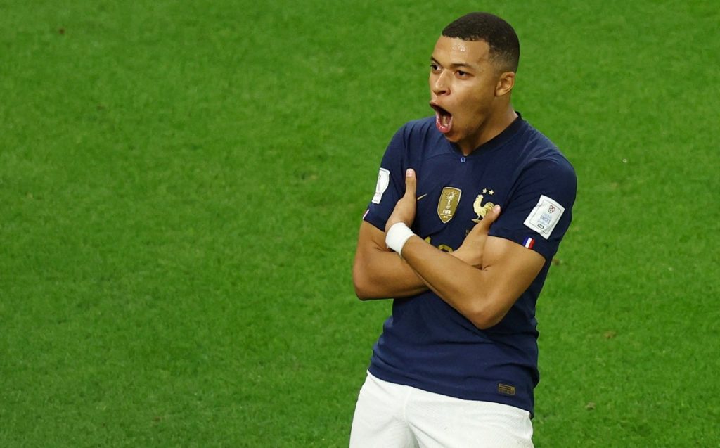 Mbappé se asegura 40 millones