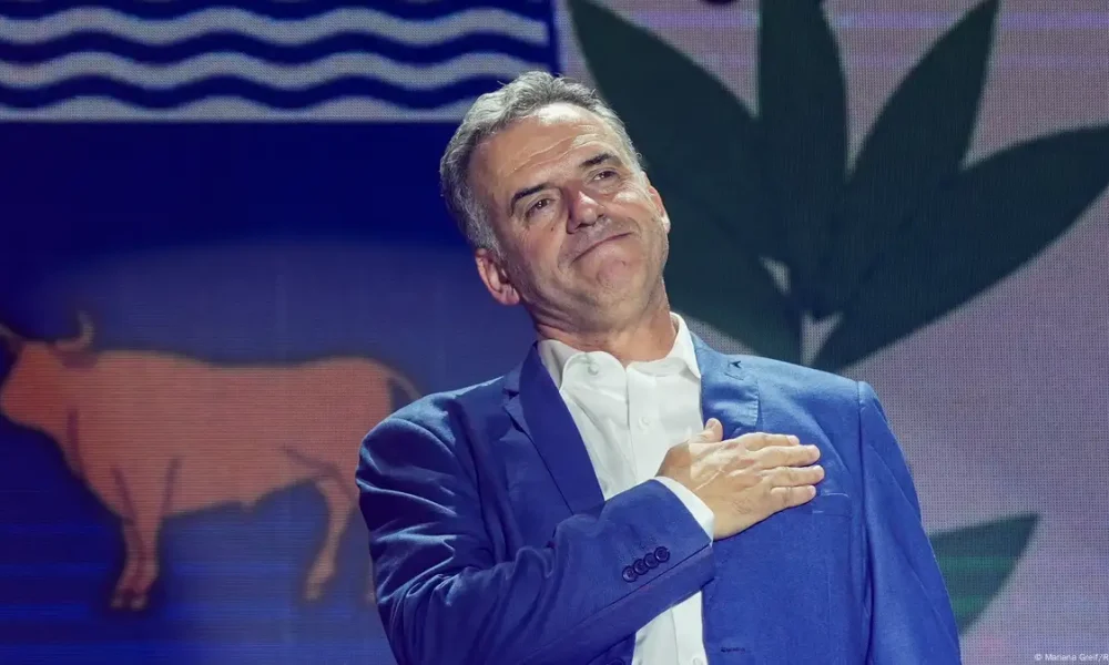 Yamandú Orsi gana las elecciones