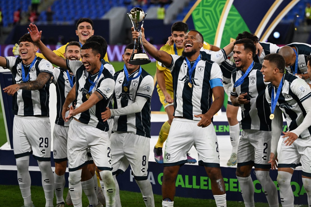 rondón celebrando la victoria