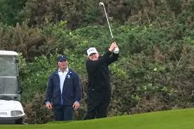 escocia golf trump